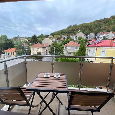 Coziness And Comfort In The Old Town Veliko Tarnovo Luaran gambar