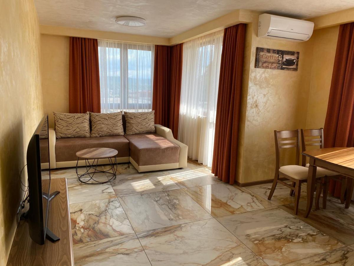 Coziness And Comfort In The Old Town Veliko Tarnovo Luaran gambar